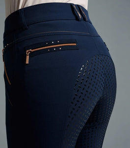 PE Millania Full seat breech
