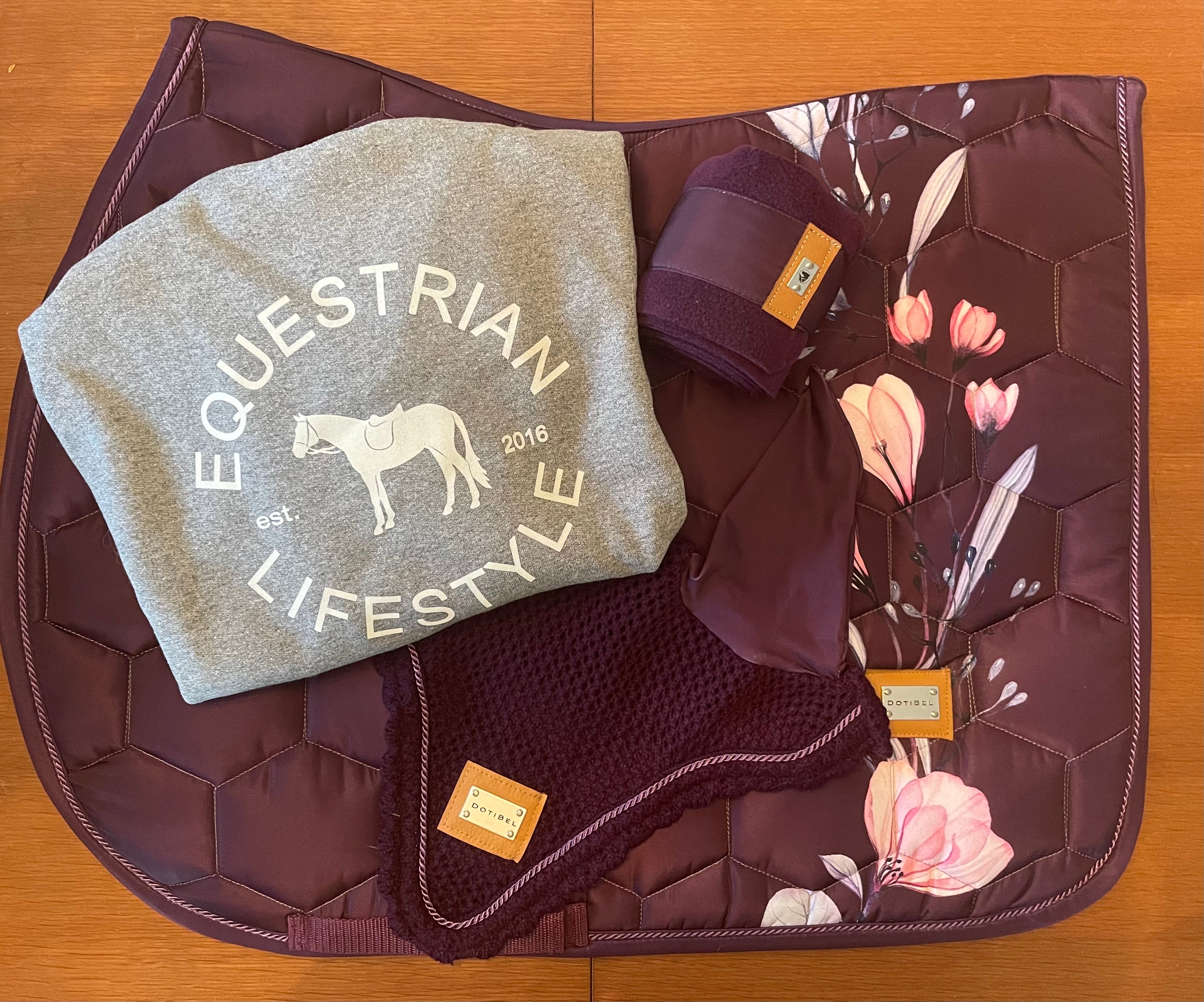 DotiBel Saddle pad Deep purple&Magnolias